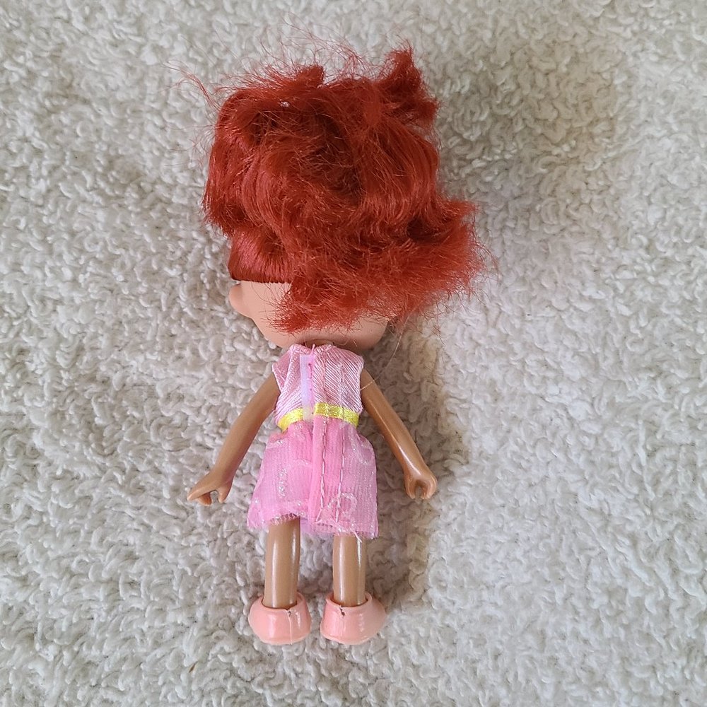 Set of 7 Rainbow Hair Dolls - Picture 5 of 15